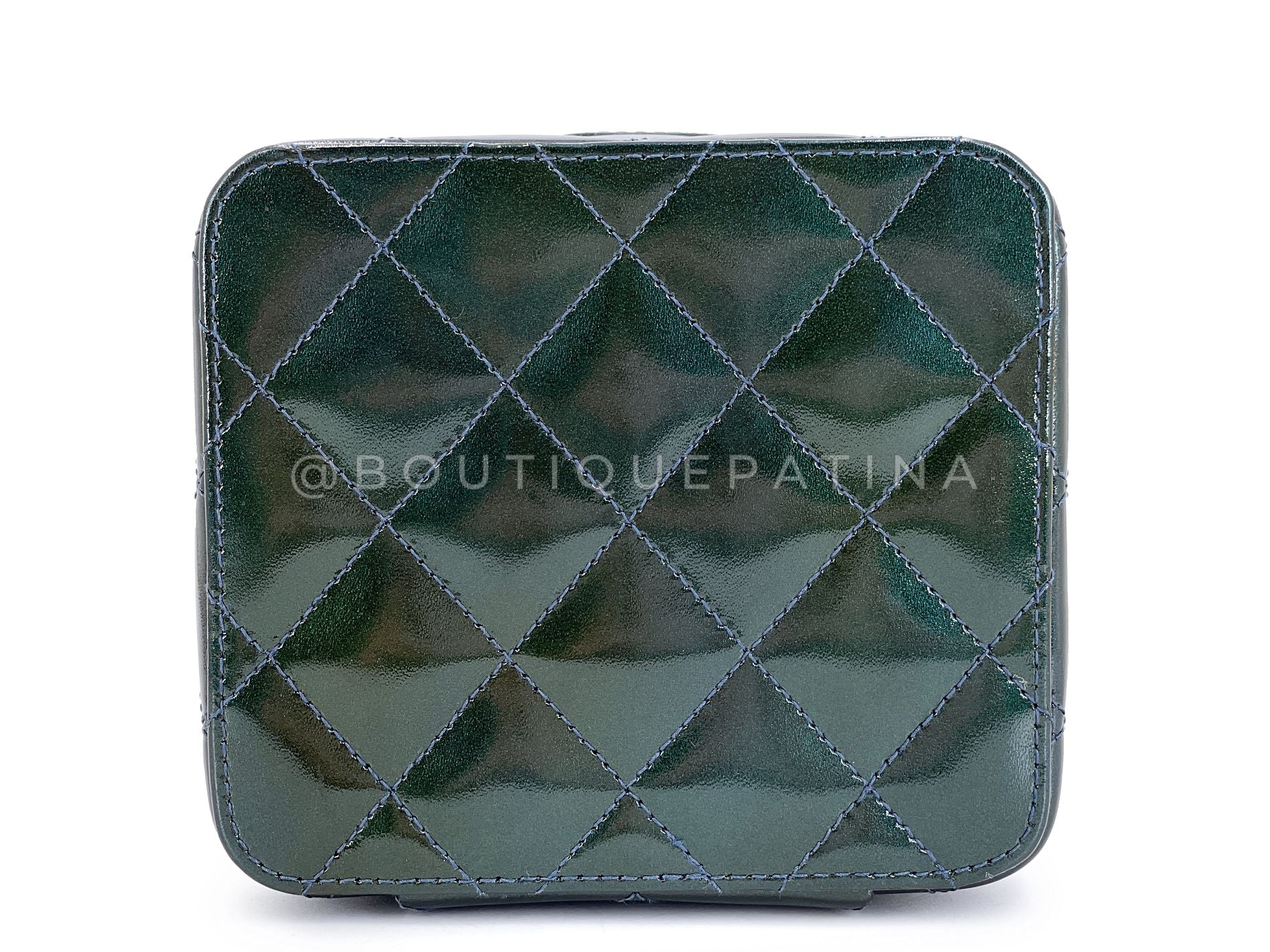 Chanel 1995 Runway Patent Forest Green Mini Vanity Case Bag 24k GHW 3UG - Image 6