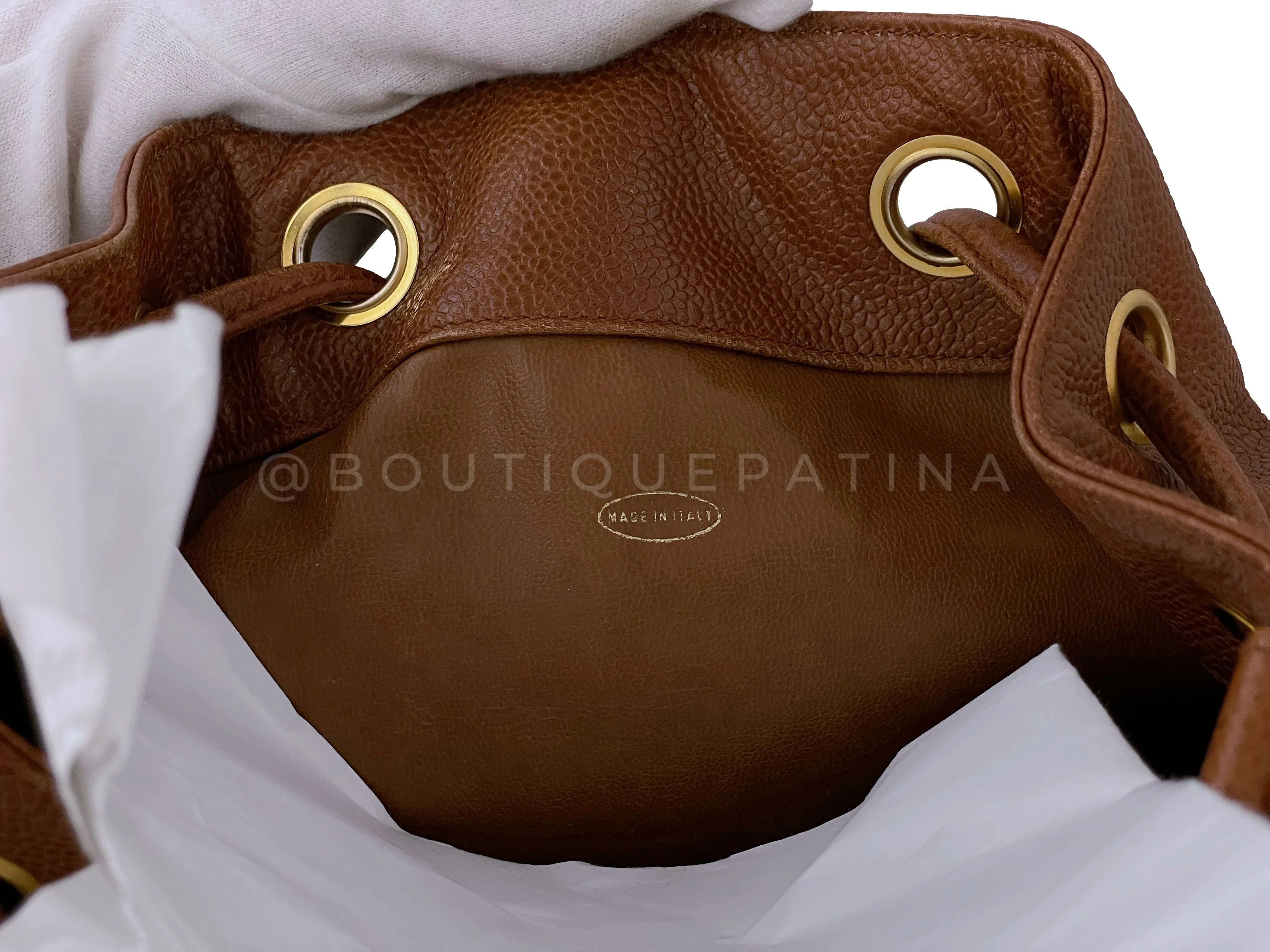Chanel 1995 Vintage Camel Brown Caviar Bucket Drawstring Bag Tote Large 24k GHW - Image 12