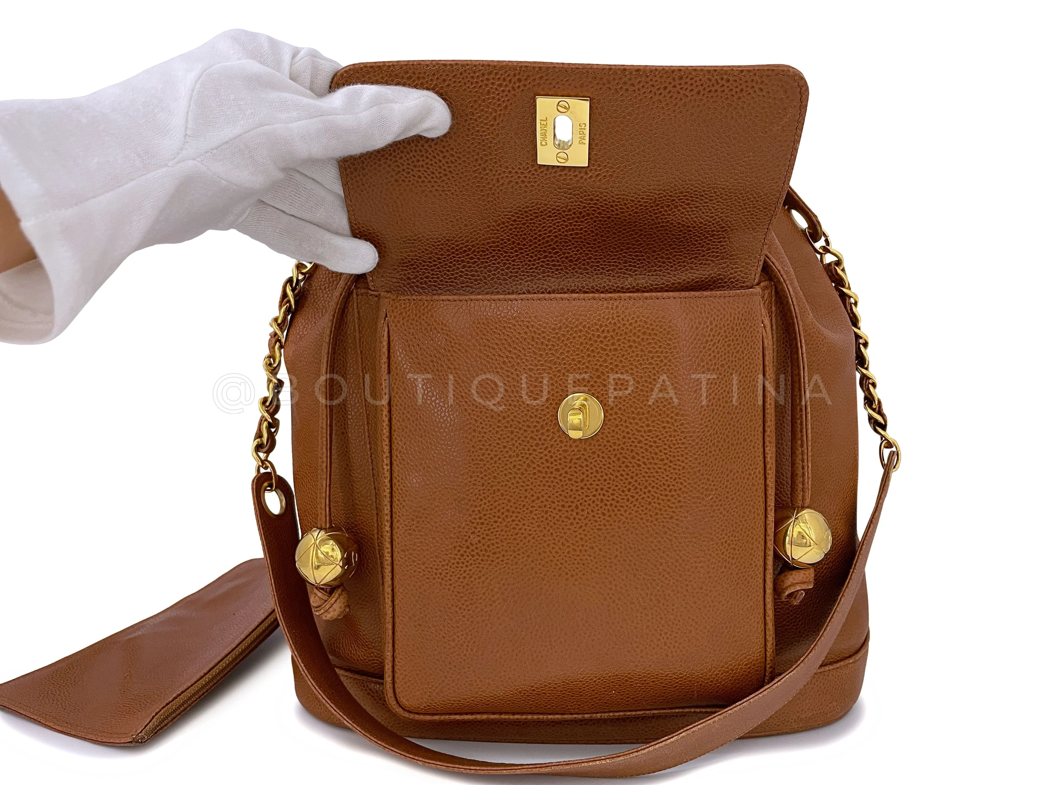 Chanel 1995 Vintage Camel Brown Caviar Bucket Drawstring Bag Tote Large 24k GHW - Image 8
