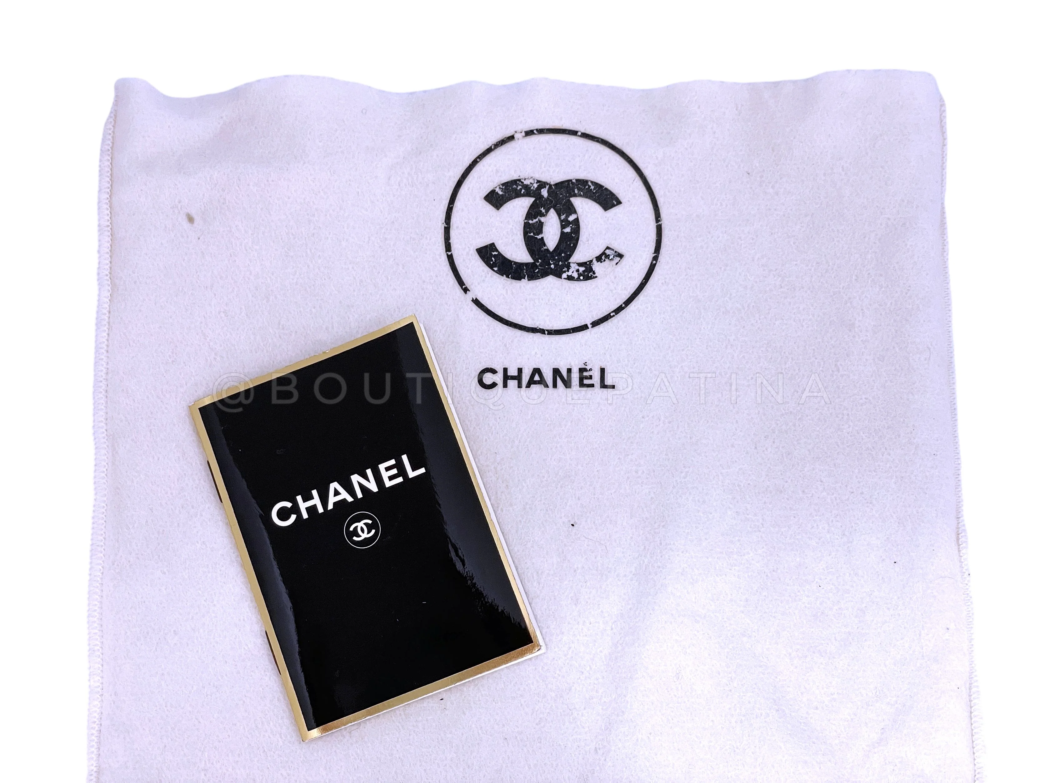 Chanel 1996 Vintage Black Small Diana Flap Bag 24k GHW Lambskin - Image 14
