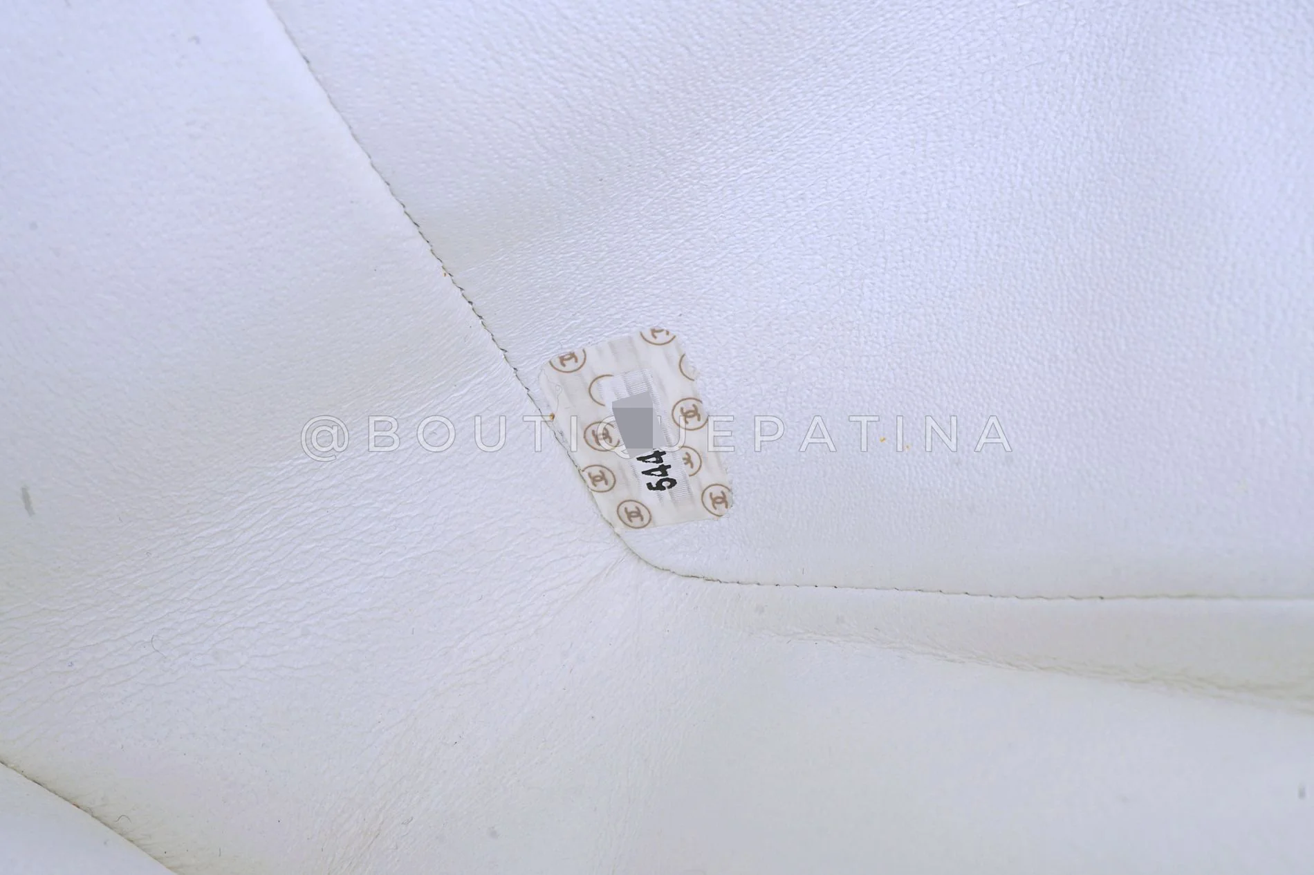 Chanel 1998 Vintage White Caviar Medium Classic Double Flap Bag 24k GHW 4RF - Image 13