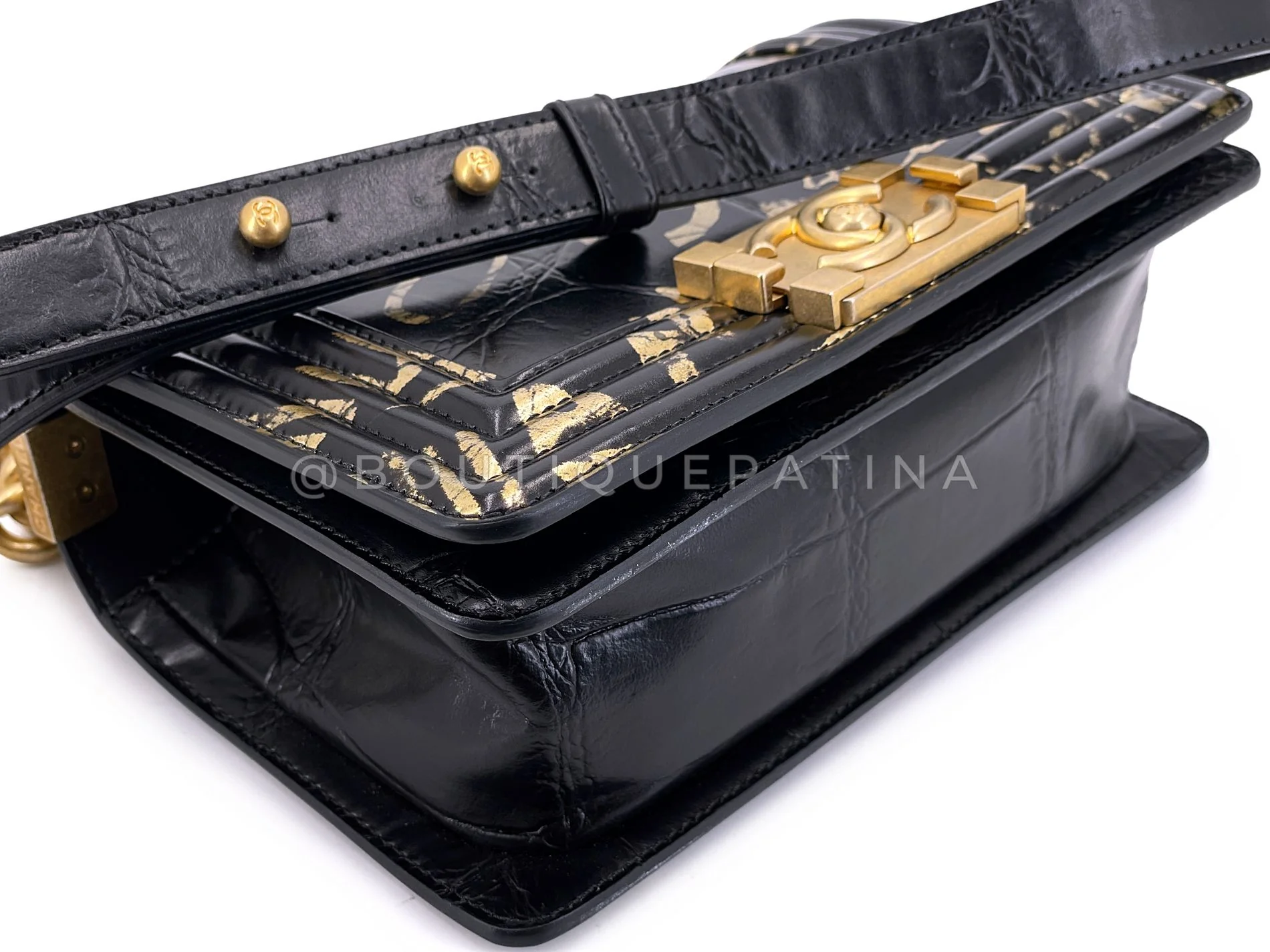 Chanel 19A Egypt Black Crocodile Print Graffiti Boy Bag Small GHW Paris-New York 509 - Image 8