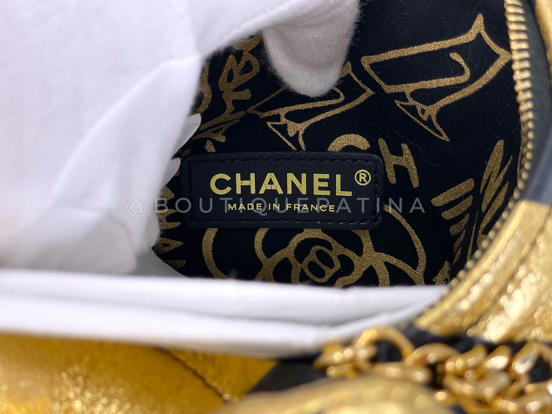 Chanel 19A Egypt Gold Black Leather Pyramid Evening Minaudière Clutch Bag Paris-New York OE9 - Image 10