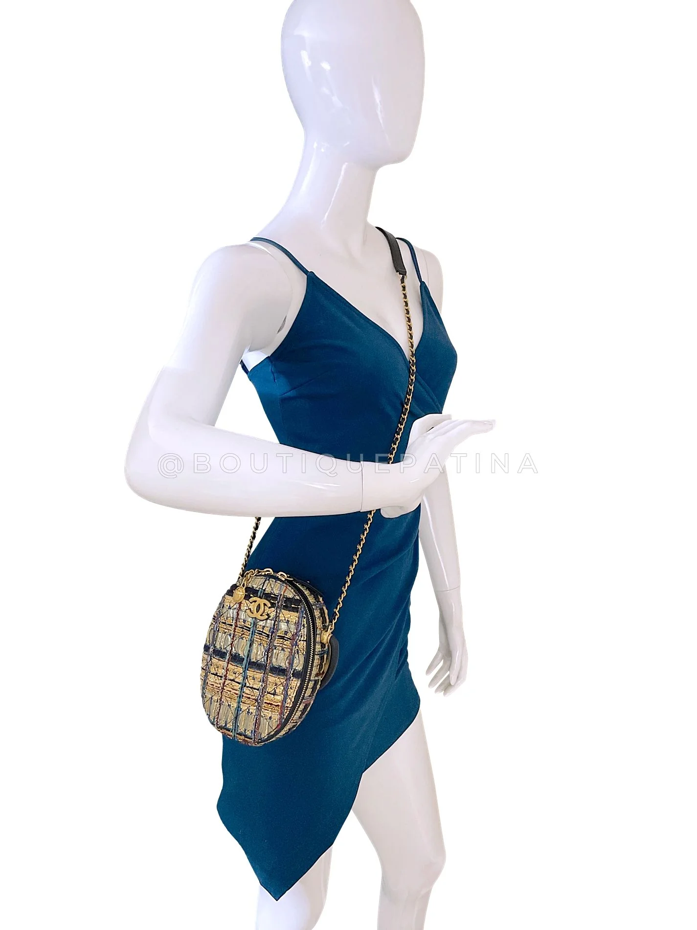 Chanel 19A Egypt Gold Spun Multicolor Tweed Evening Clutch on Chain Minaudière Bag Paris-New York 0G6 - Image 13