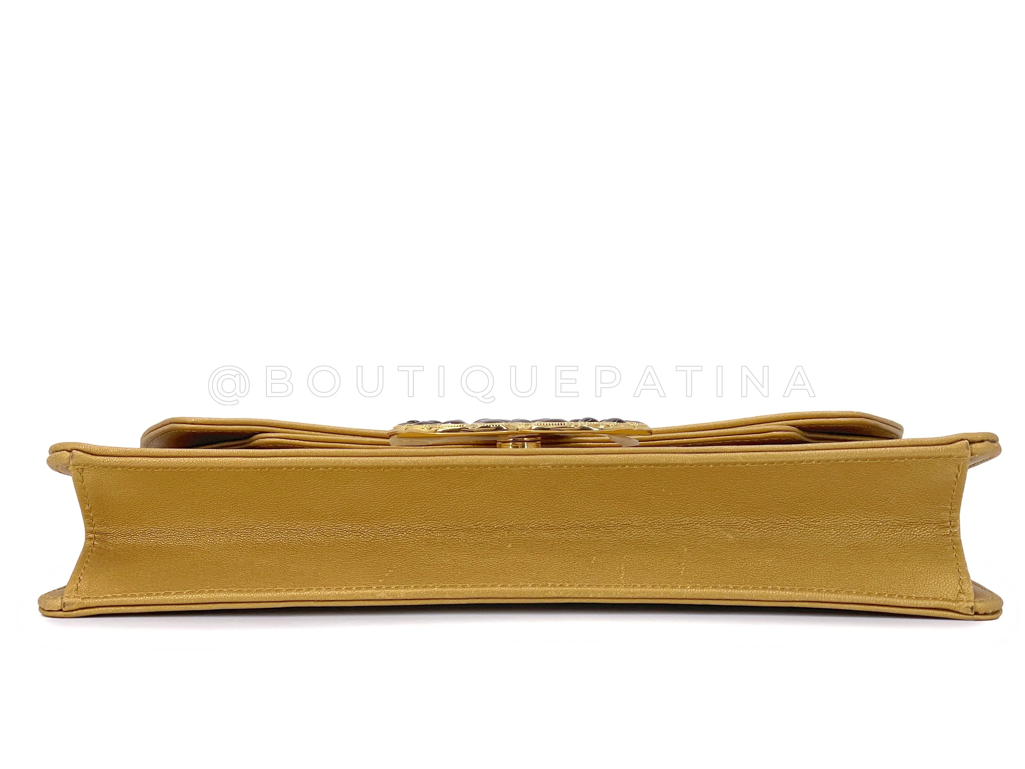 Chanel 19A Egypt Pale Gold Jumbo Clutch Bag Crocodile CC Paris-New York 5QW - Image 5