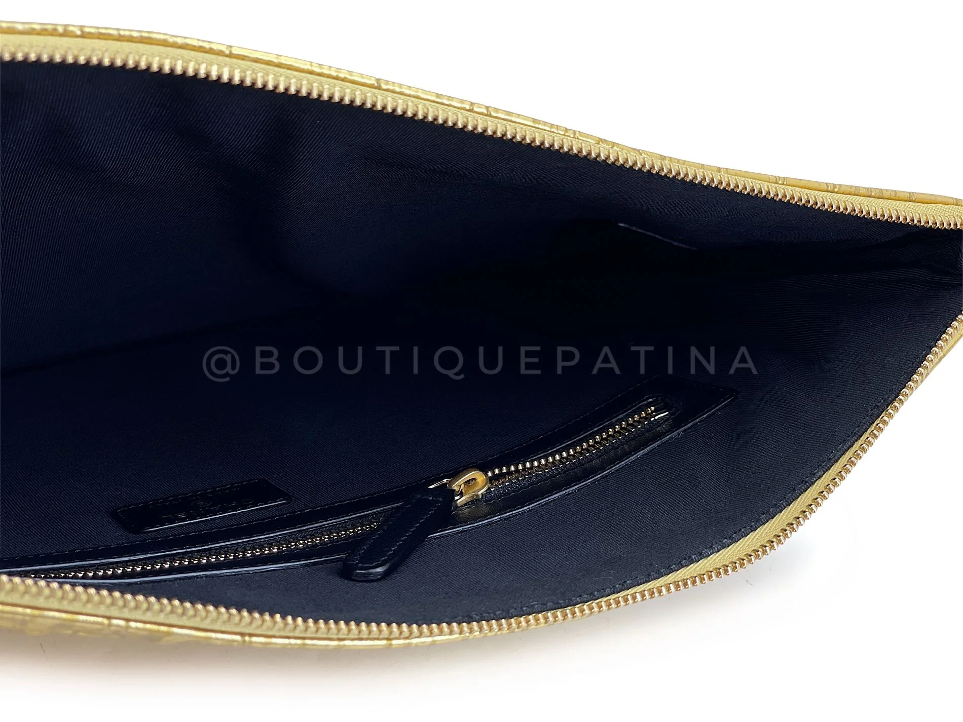 Chanel 19A Egypt Paris-New York Crocodile Print Gold Clutch Bag O Case Large OJJ - Image 6