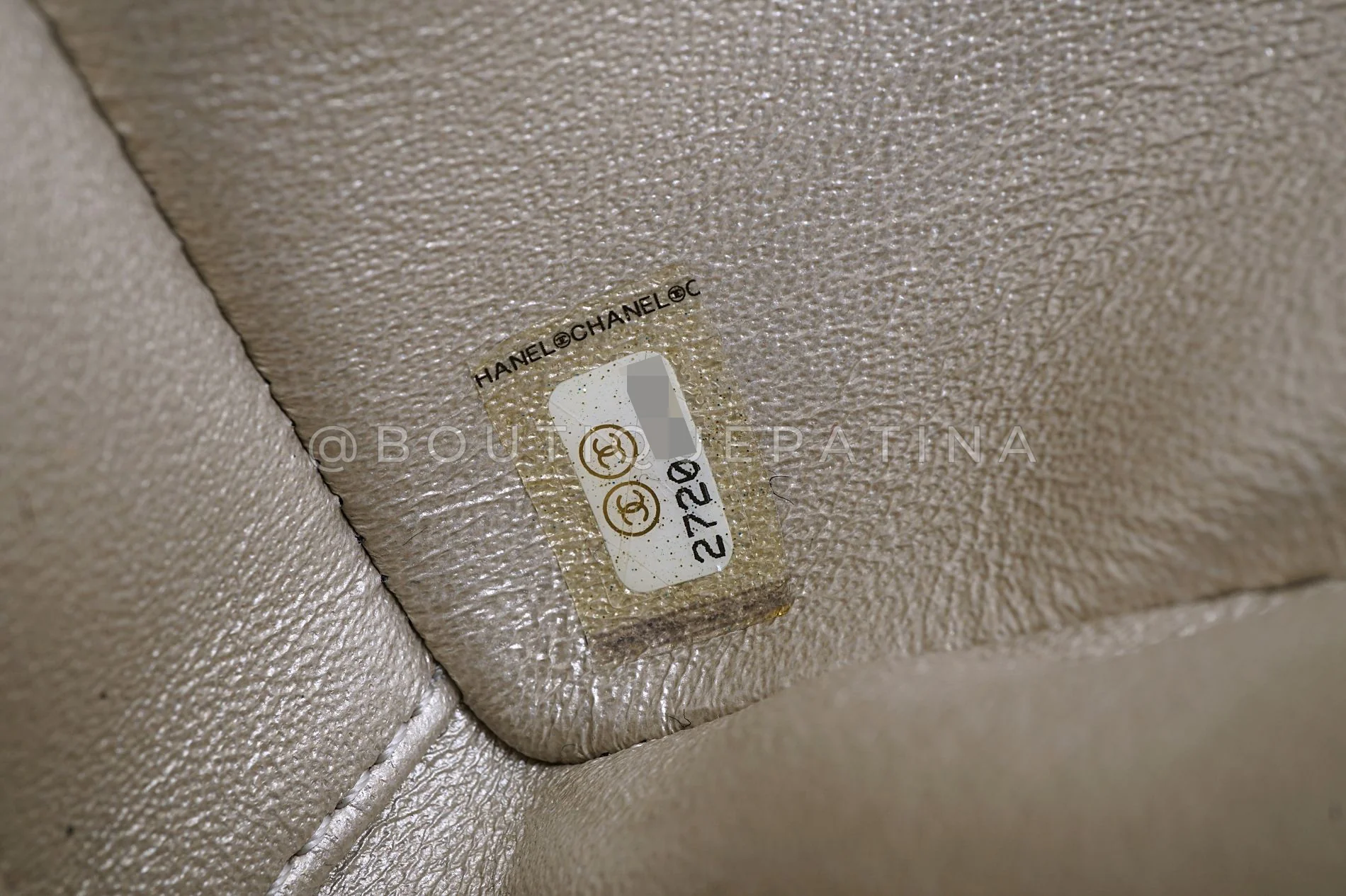 Chanel 19C Black Caviar Large Captain Gold Bar Clutch Bag GHW QD1 - Image 11