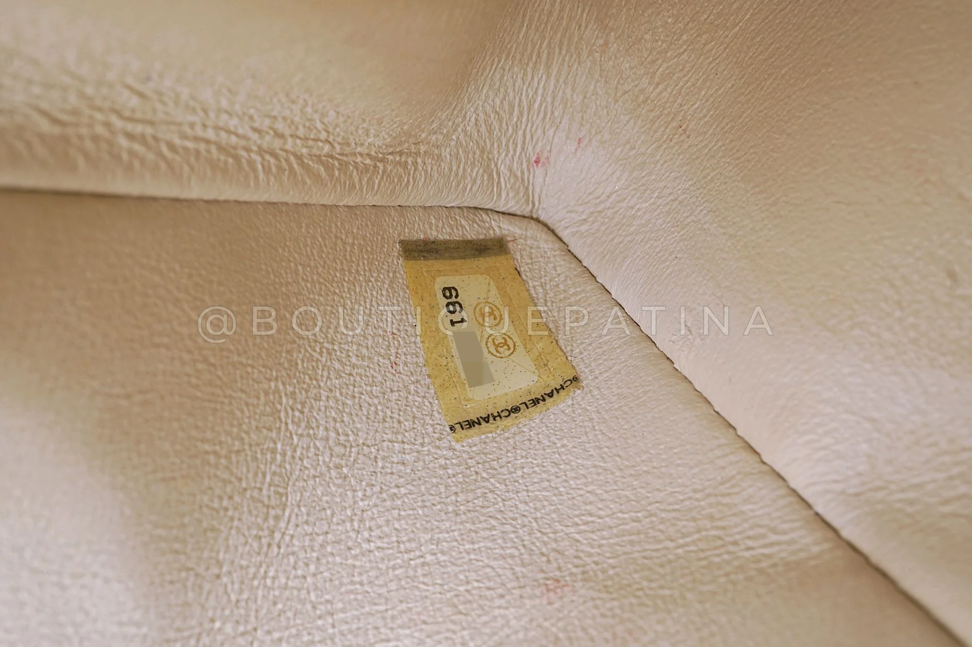 Chanel 2001 Vintage Mushroom Beige Speckled Caviar Small Classic Double Flap Bag Brushed 24k GHW CF4 - Image 12