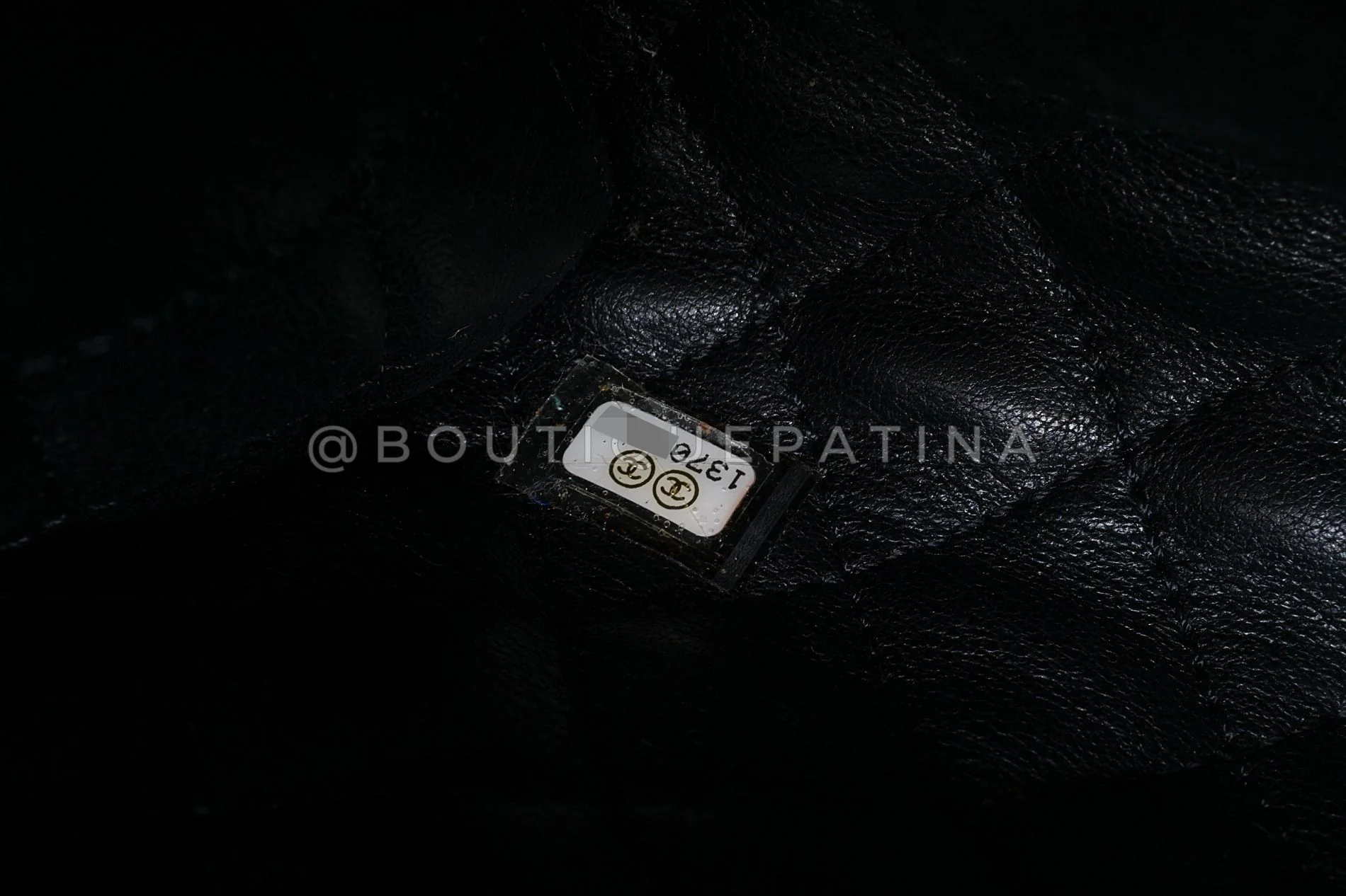 Chanel 2010 Paris-Shanghai Jade Green Plexiglass Clutch on Chain T44 - Image 13