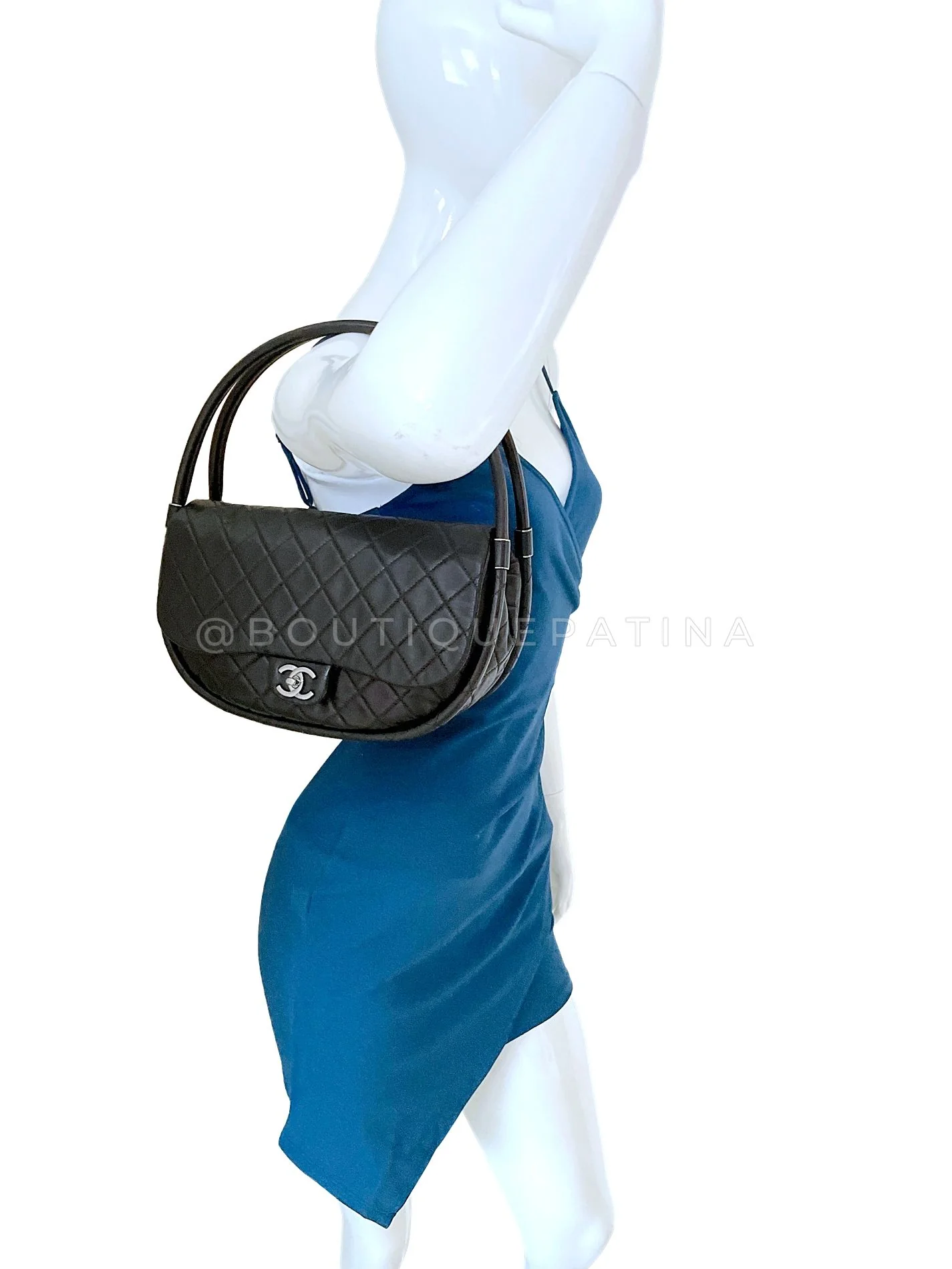 Chanel 2013 Black Medium Hula Hoop Flap Bag SHW F7T - Image 13