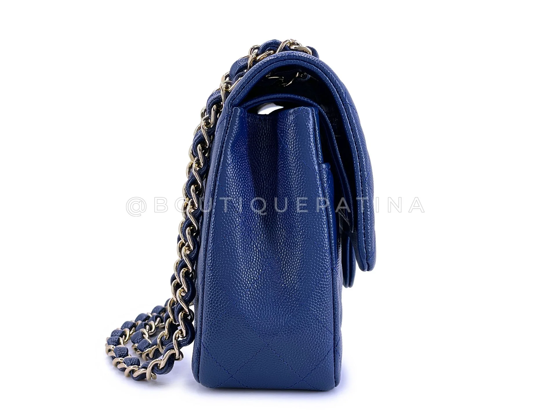 Chanel 2019 Dark Royal Blue Medium Caviar Classic Double Flap Bag GHW OKH - Image 4