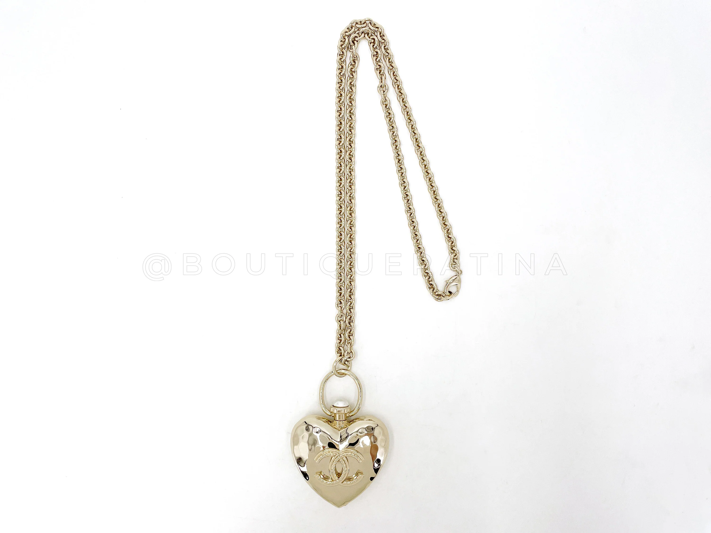 Chanel Giant Heart Locket Necklace 22C Pendant K2O - Image 2