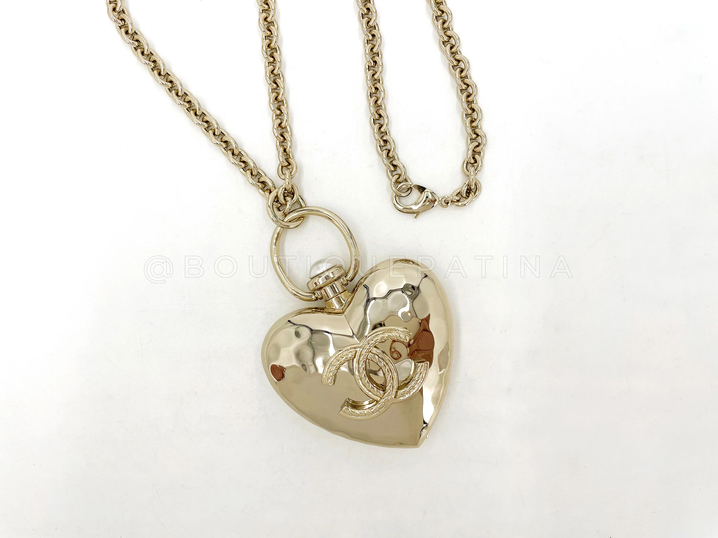 Chanel Giant Heart Locket Necklace 22C Pendant K2O - Image 4