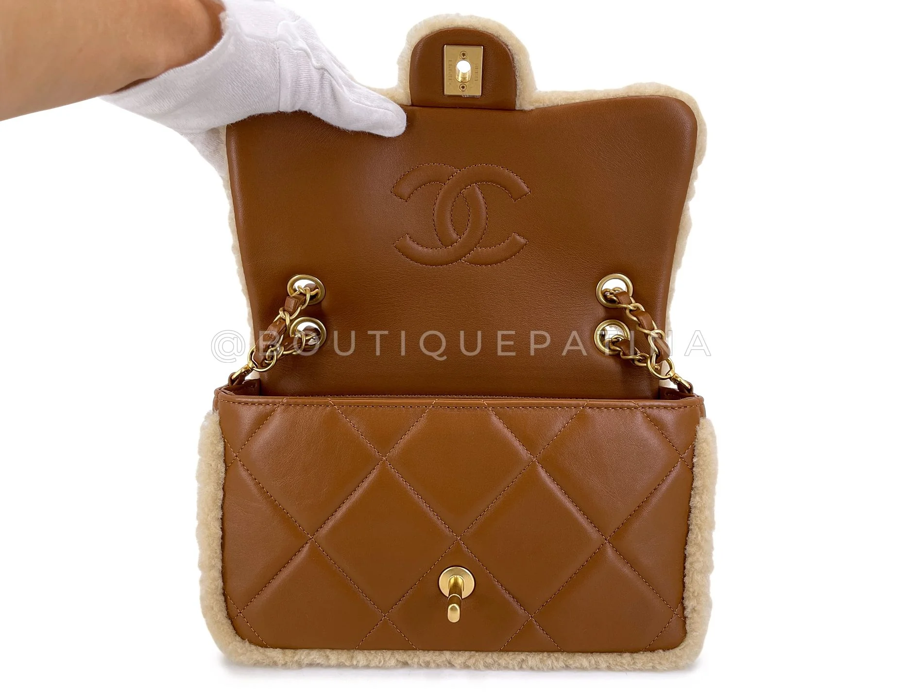 Chanel 24K Brown Shearling Medium Flap Bag GHW DW7 - Image 9