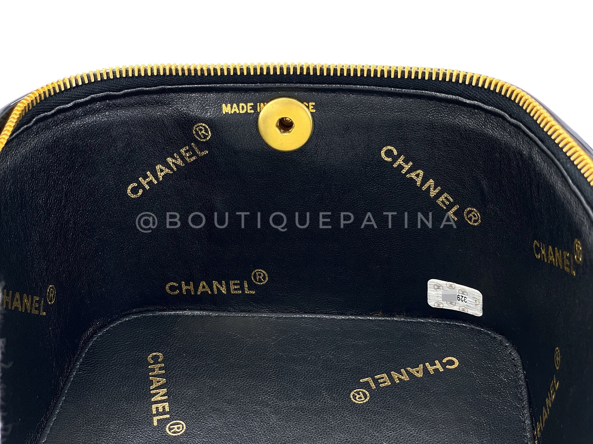 Chanel 95P Black "Barbie" Heart Mirror Vanity Bag 24k GHW PQO - Image 12