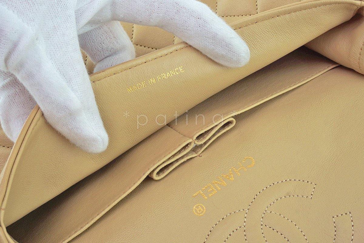 Chanel Beige Lambskin Medium-Small Classic 2.55 Double Flap Bag - Image 11