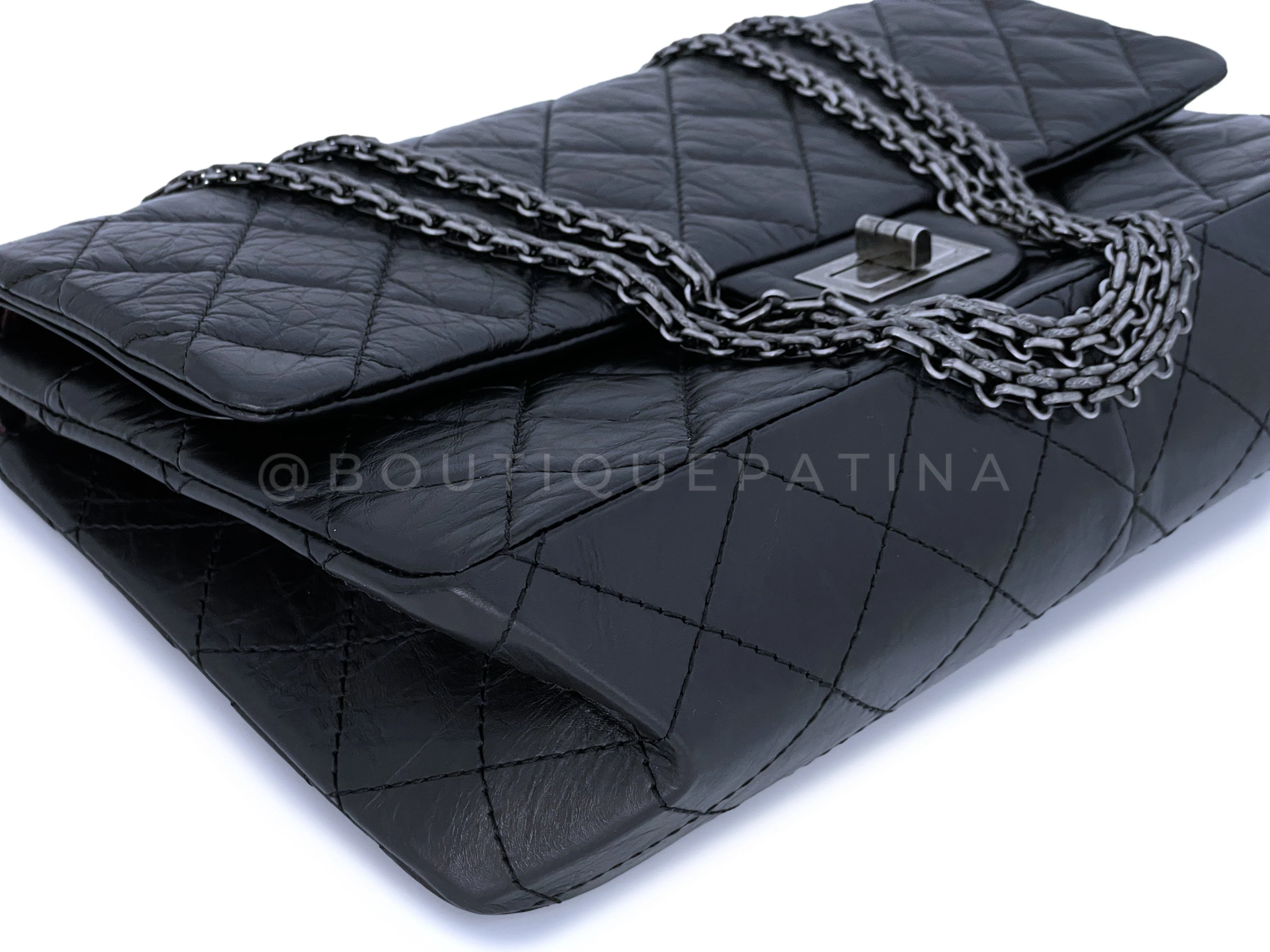 Pristine Chanel Black Aged Calfskin 2.55 Reissue 227 Double Flap Bag RHW - Image 7