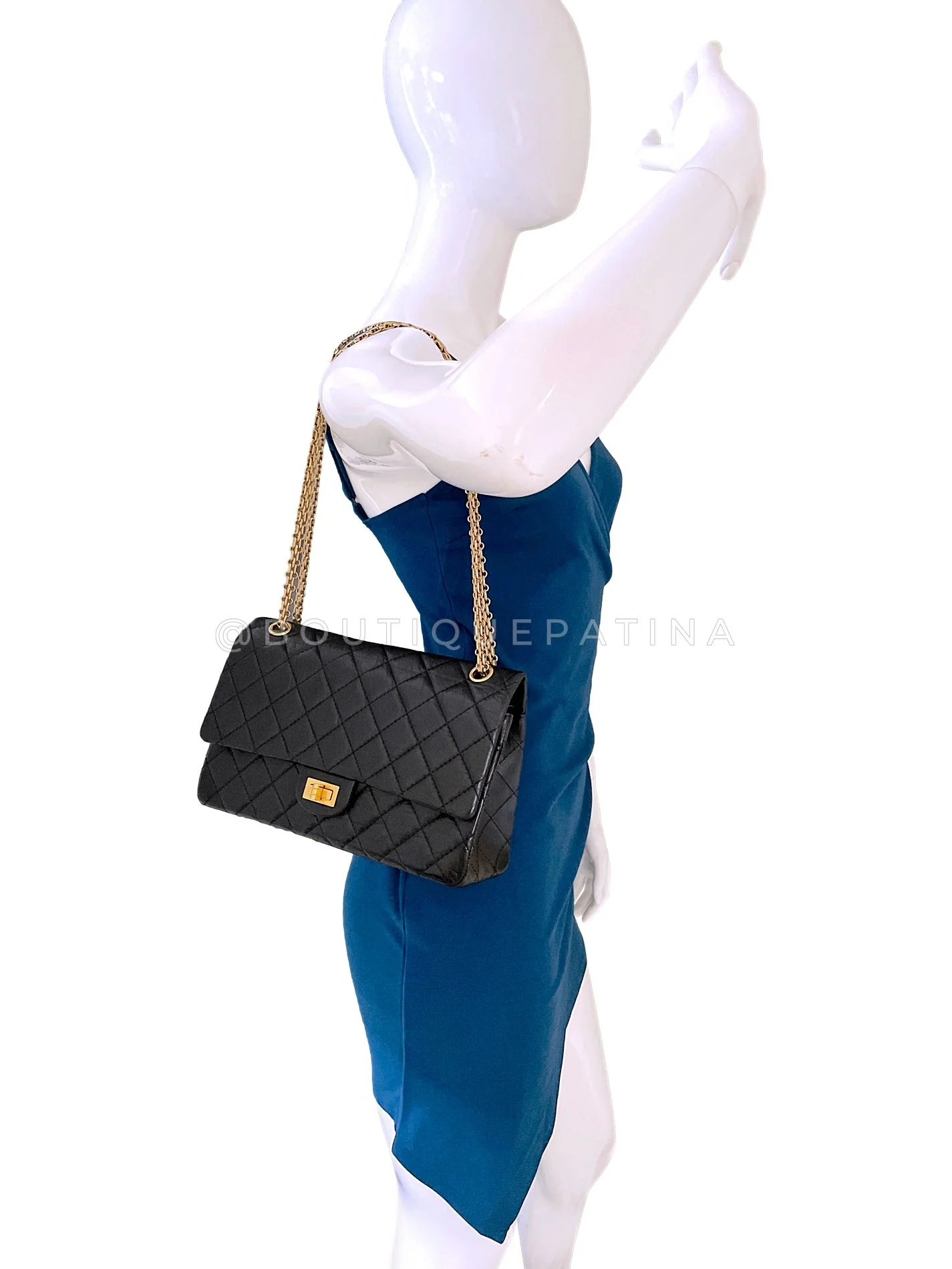 Chanel Black Aged Calfskin Reissue Medium 226 2.55 Flap Bag GHW JAQ - Image 14