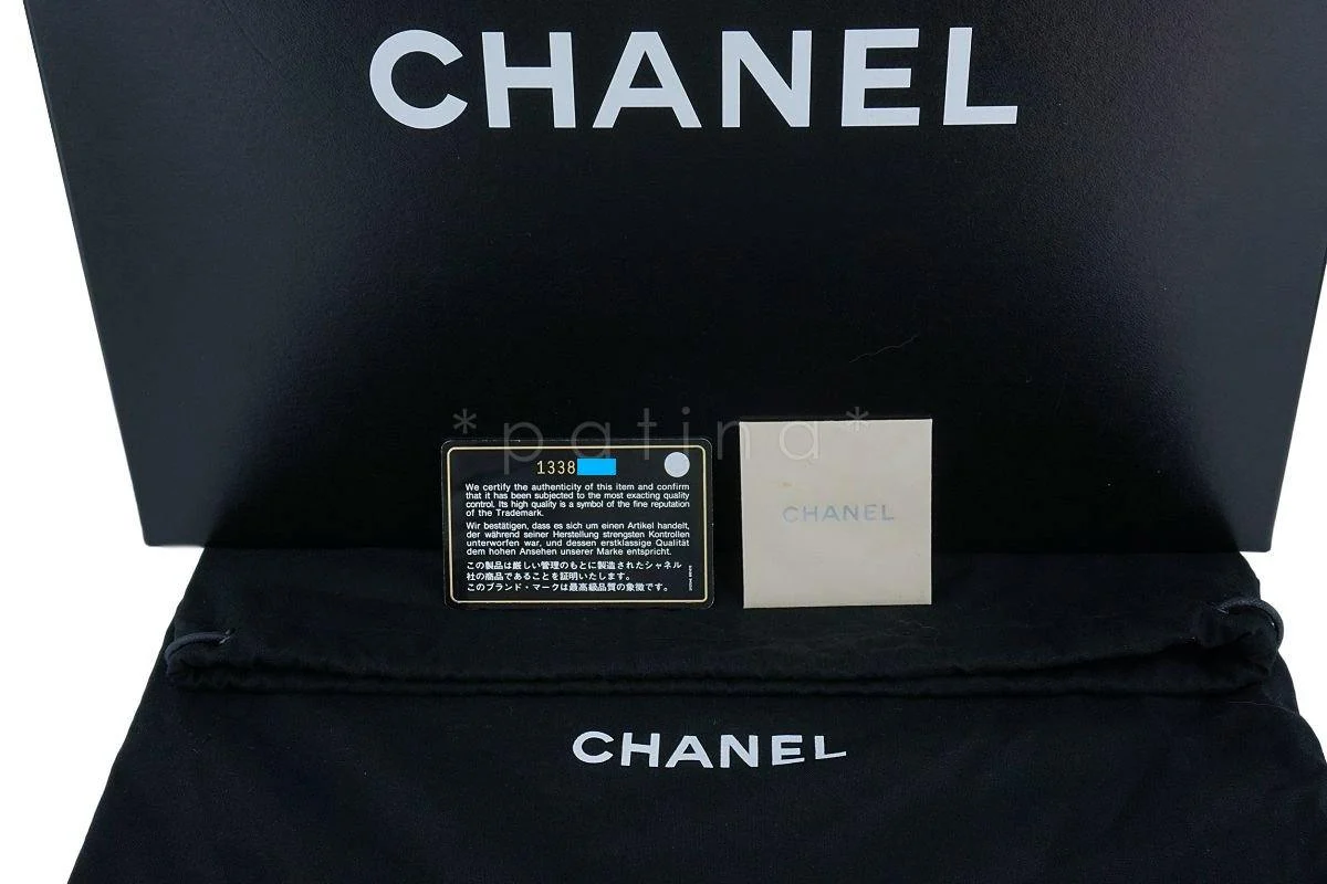 Chanel Black Caviar Jumbo Classic Flap Bag GHW - Image 13