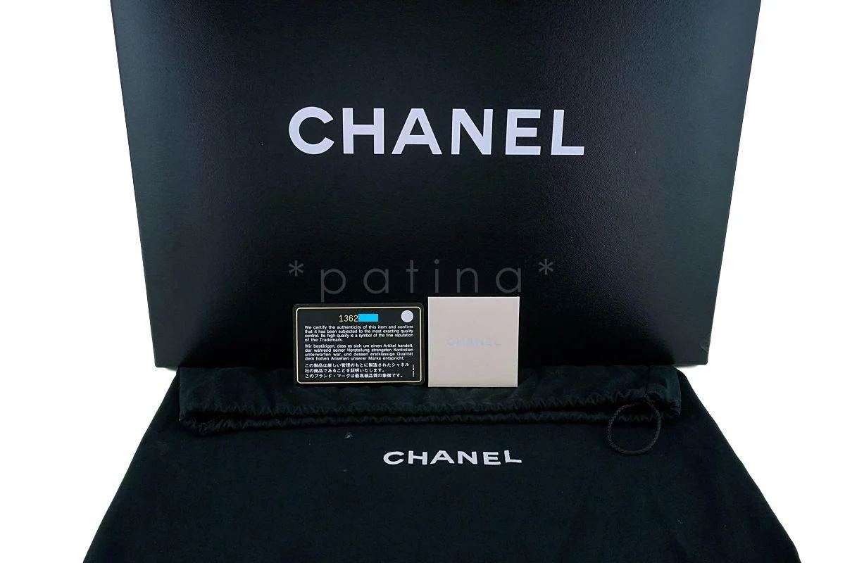 Chanel Black Caviar Jumbo Classic Flap Bag GHW - Image 13