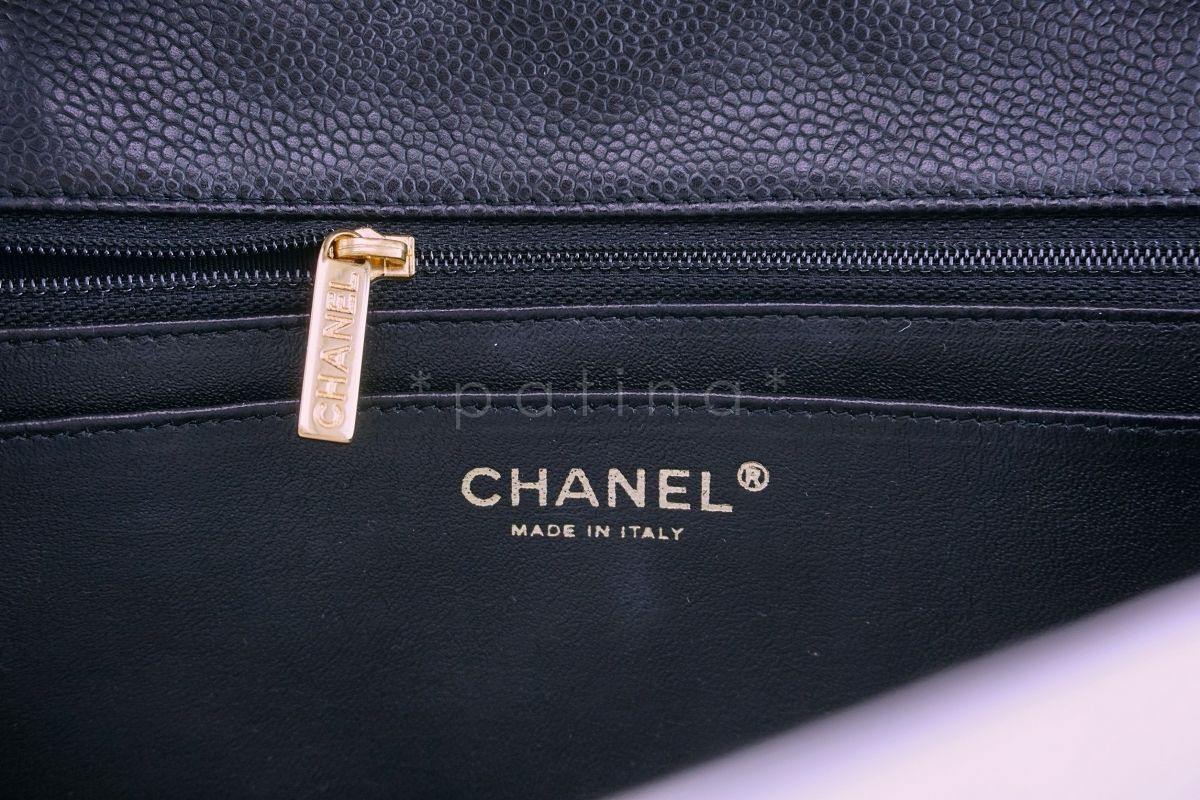 Chanel Black Caviar Jumbo Classic Flap Bag GHW - Image 11