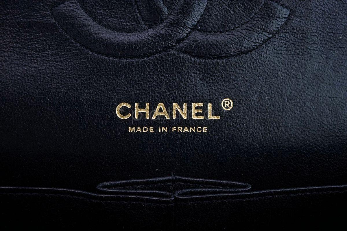 Chanel Black Caviar Medium Classic Double Flap Bag 24k GHW - Image 11