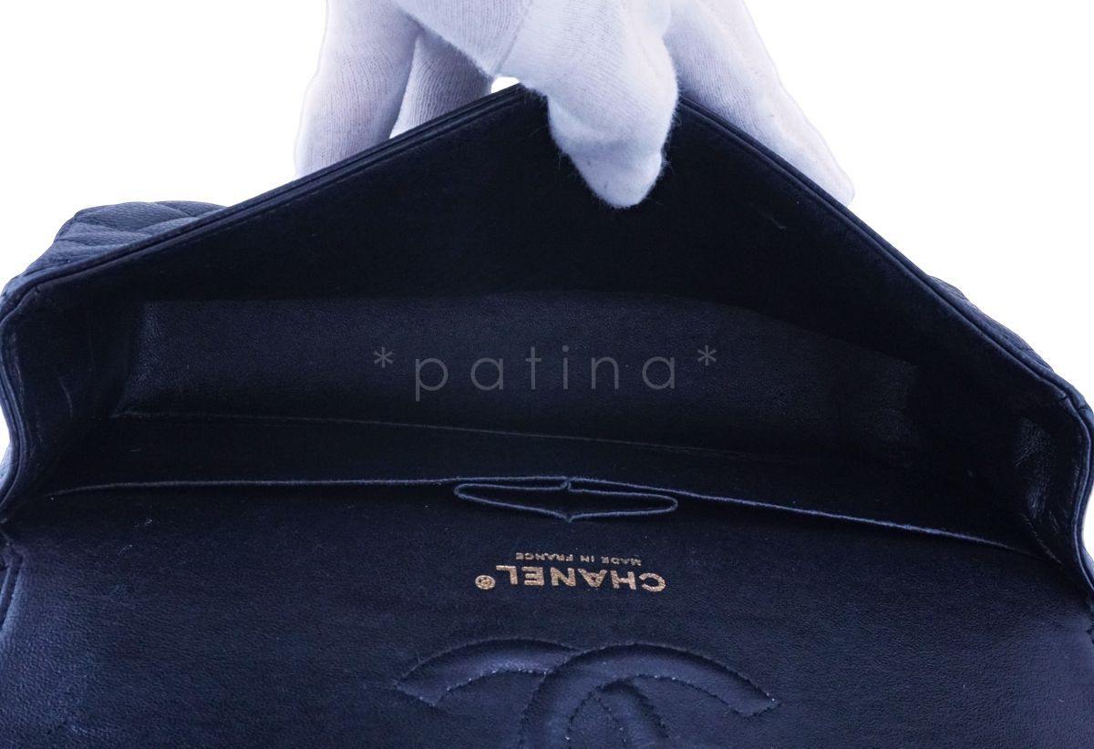 Chanel Black Caviar Medium Classic Double Flap Bag GHW - Image 11