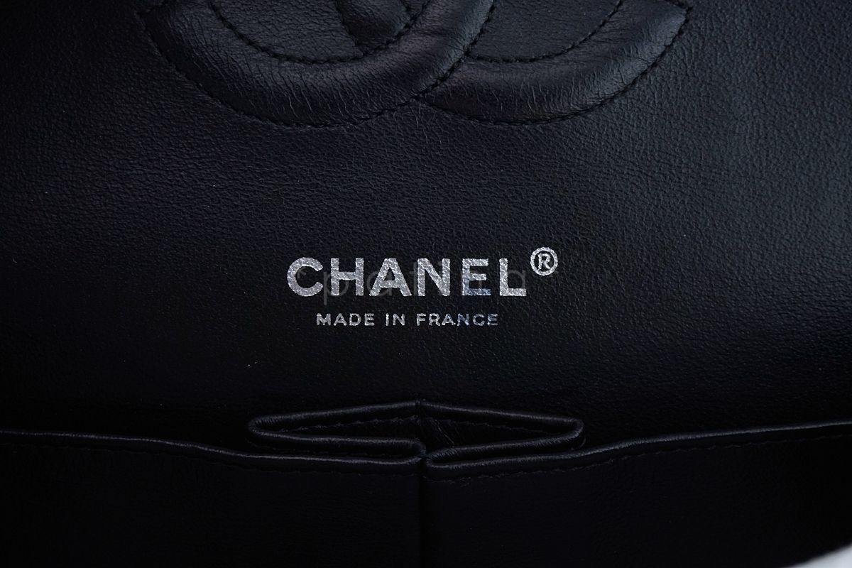 Chanel Black Caviar Medium Classic Double Flap Bag SHW - Image 11