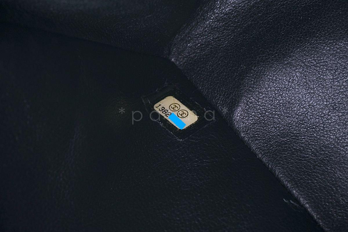Chanel Black Caviar Medium Classic Double Flap Bag SHW - Image 12