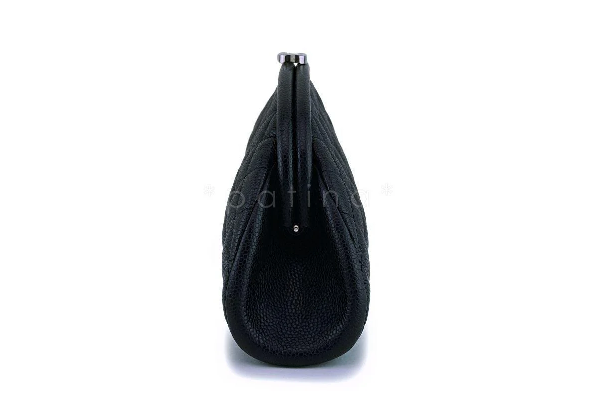 Chanel Black Caviar Timeless Quilted Kisslock Clutch Bag - Image 3