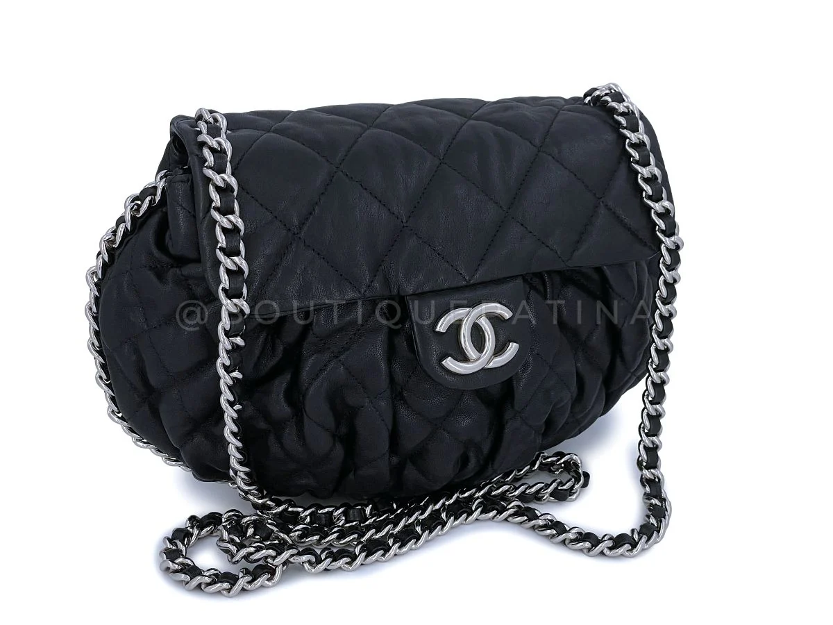 Chanel Black Chain Around Crossbody Flap Bag Medium - Image 2