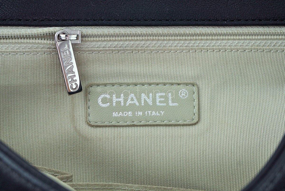 Chanel Black Chain Around Maxi Luxe Flap Bag - Image 10