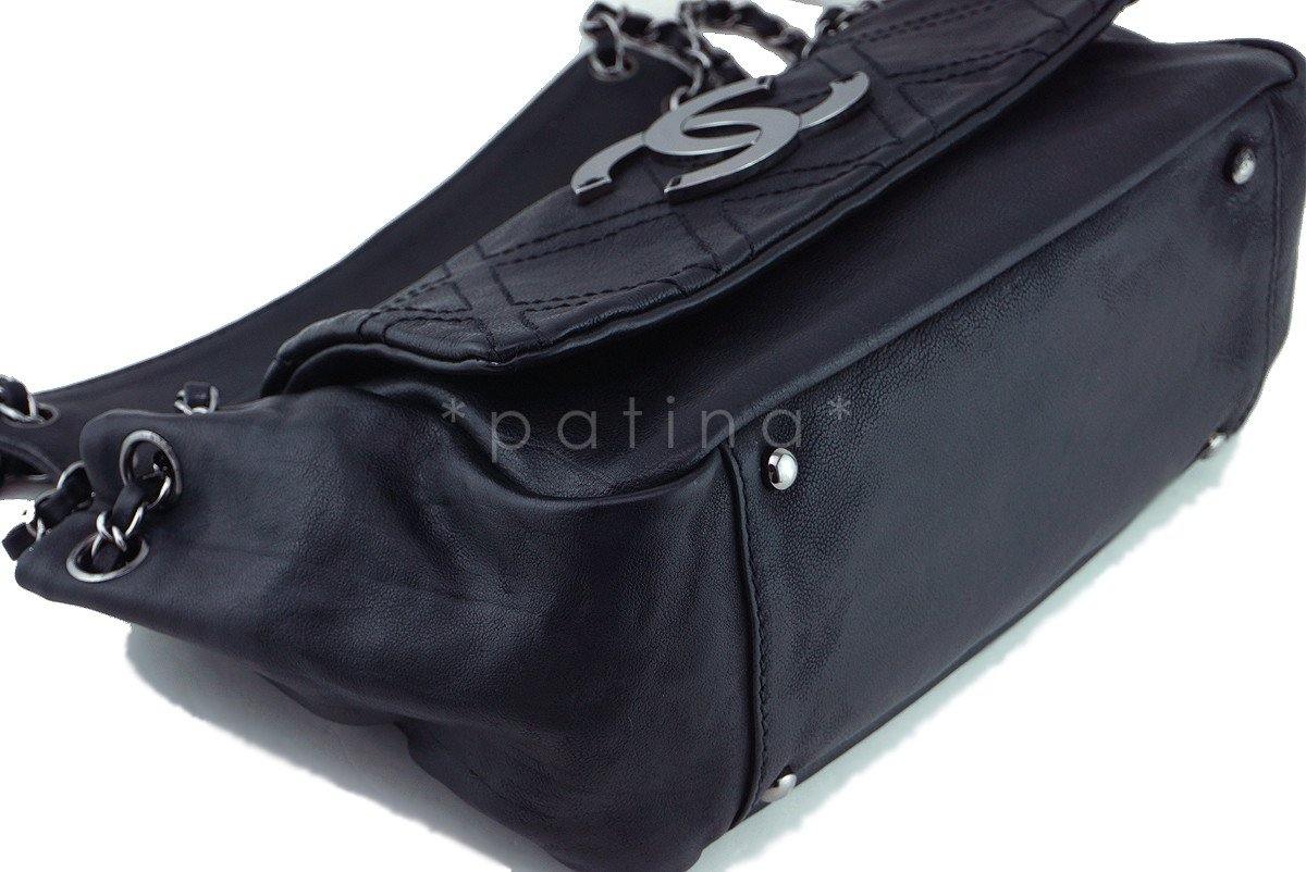 Chanel Black Diamond Stitch Jumbo Accordion Classic Flap Bag - Image 6