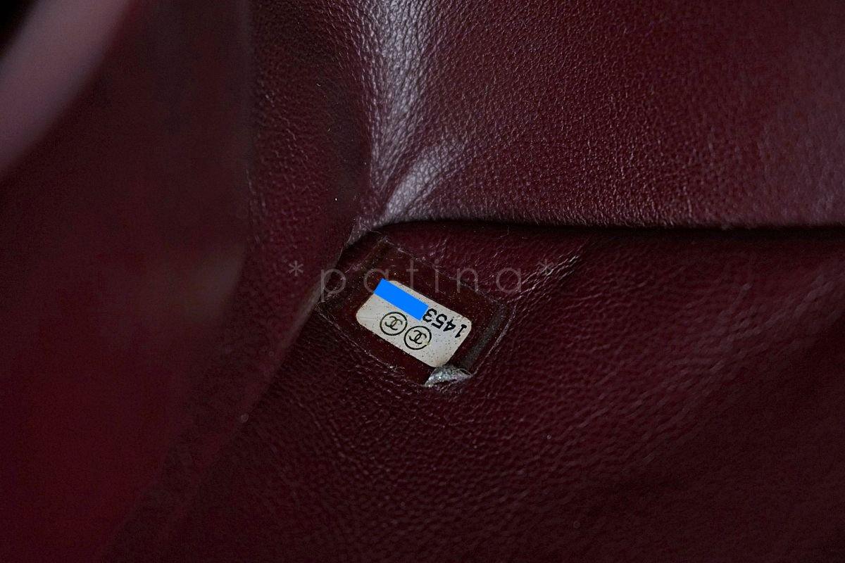 Chanel Black Lambskin Jumbo Classic Double Flap Bag GHW - Image 12