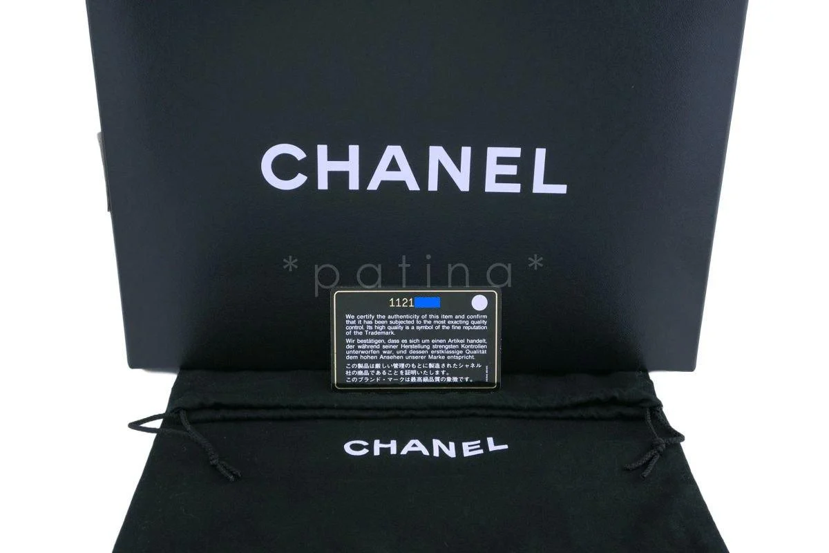 Chanel Black Lambskin Medium Classic Double Flap Bag 24k GHW - Image 12