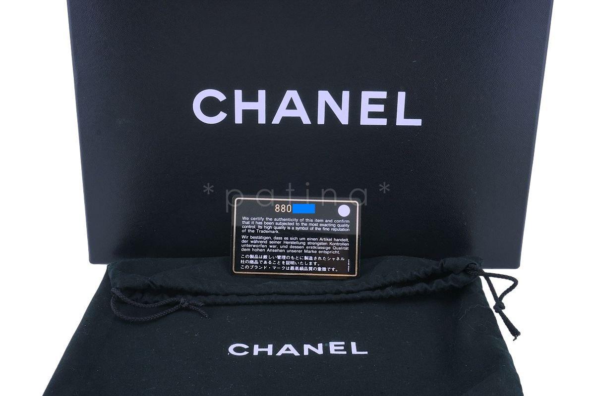 Chanel Black Lambskin Medium Classic Double Flap Bag SHW - Image 11