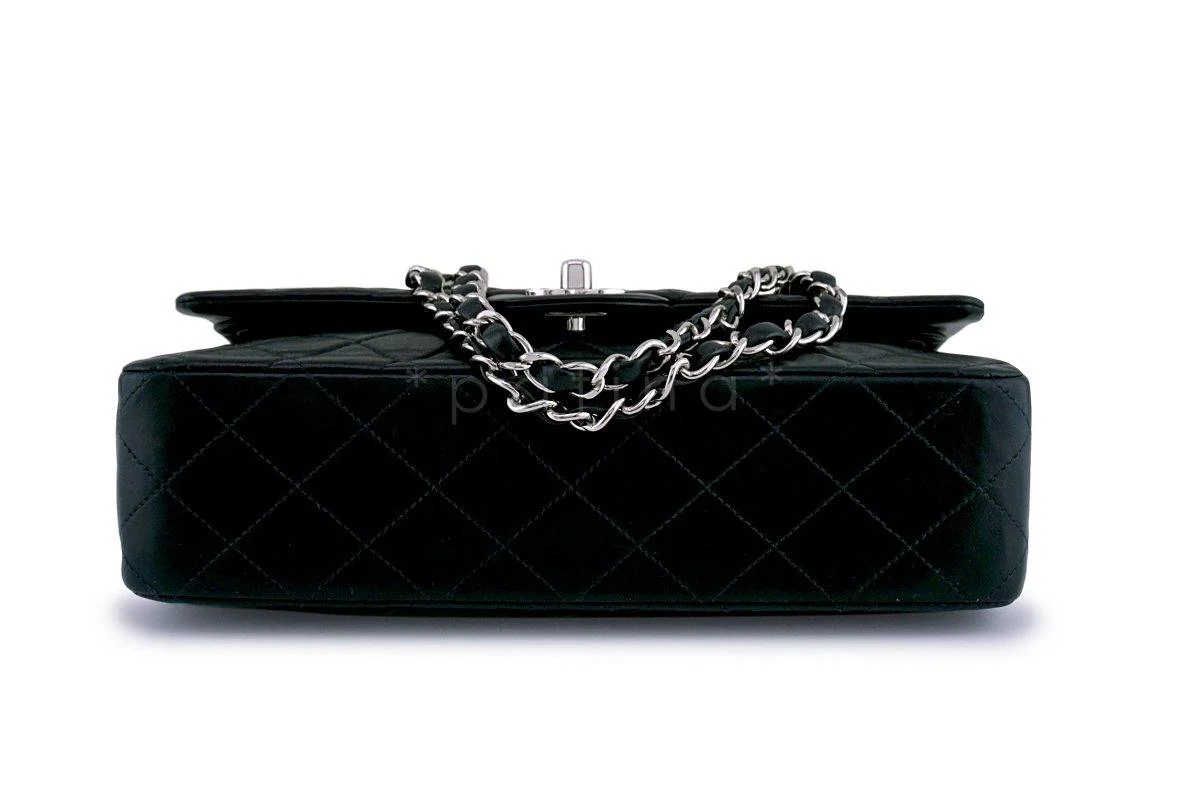Chanel Black Lambskin Medium  Classic Double Flap Bag SHW - Image 5