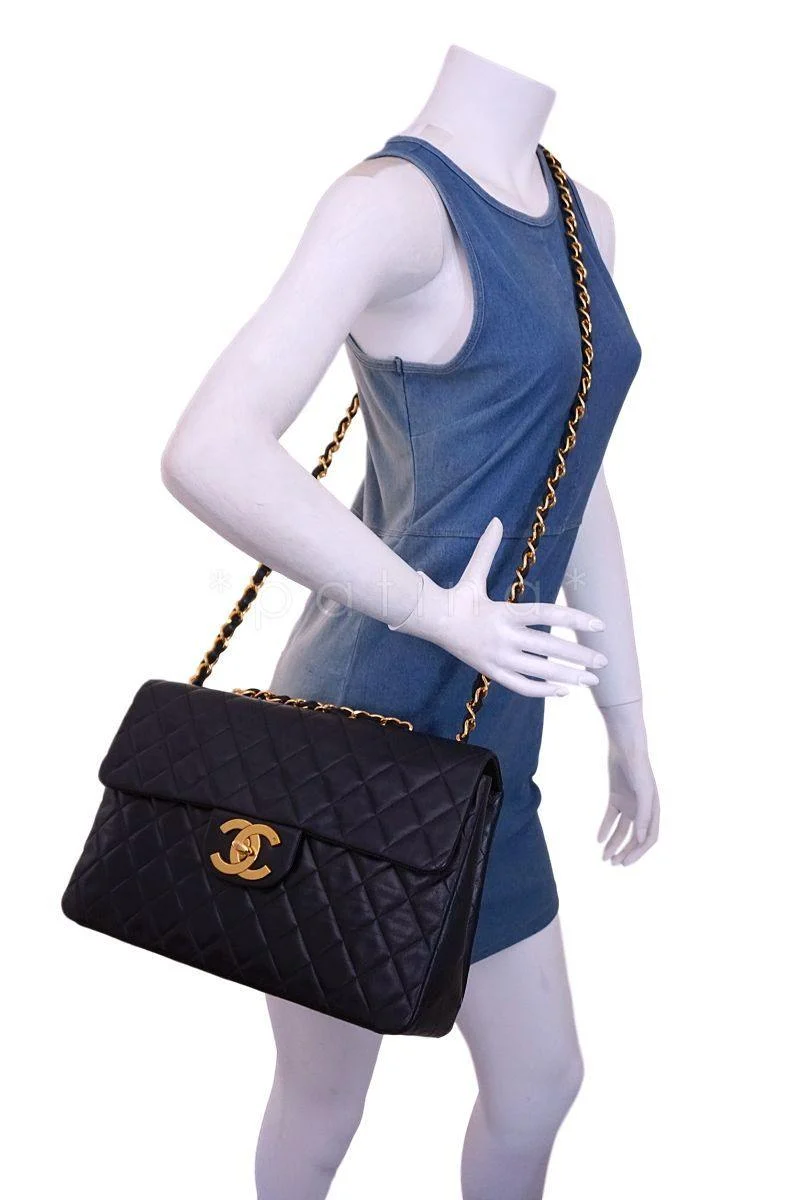 Chanel Black Lambskin Vintage Maxi Classic Flap Bag 24k GHW - Image 16