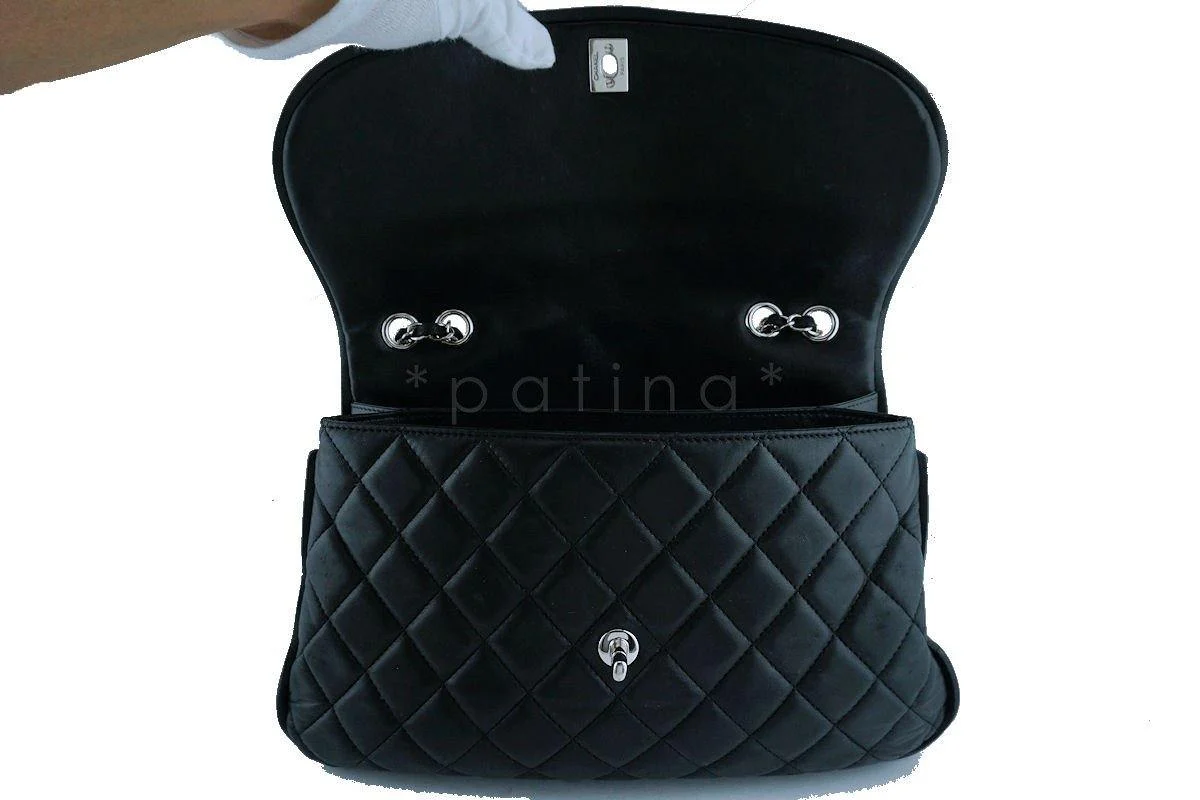 Chanel Black Maxi/Jumbo sized Quilted Soft Classic Messenger Flap Bag 7Y4 - Image 8