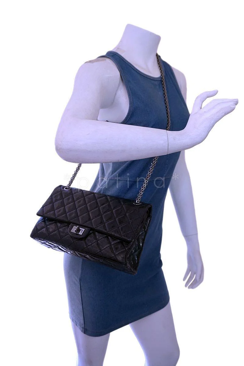 Chanel Black Metallic 226 Medium Reissue 2.55 Classic Double Flap Bag Shiny RHW - Image 15