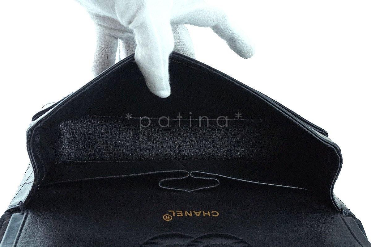 Chanel Black Patent Quilted Classic Medium 2.55 Double Flap Bag - Image 10
