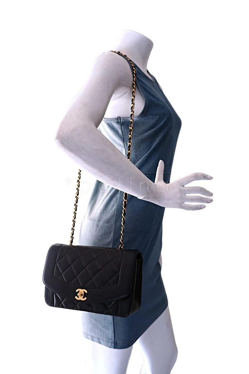 Chanel Black Vintage Lambskin Diana Small Classic Flap Bag 24k GHW - Image 14