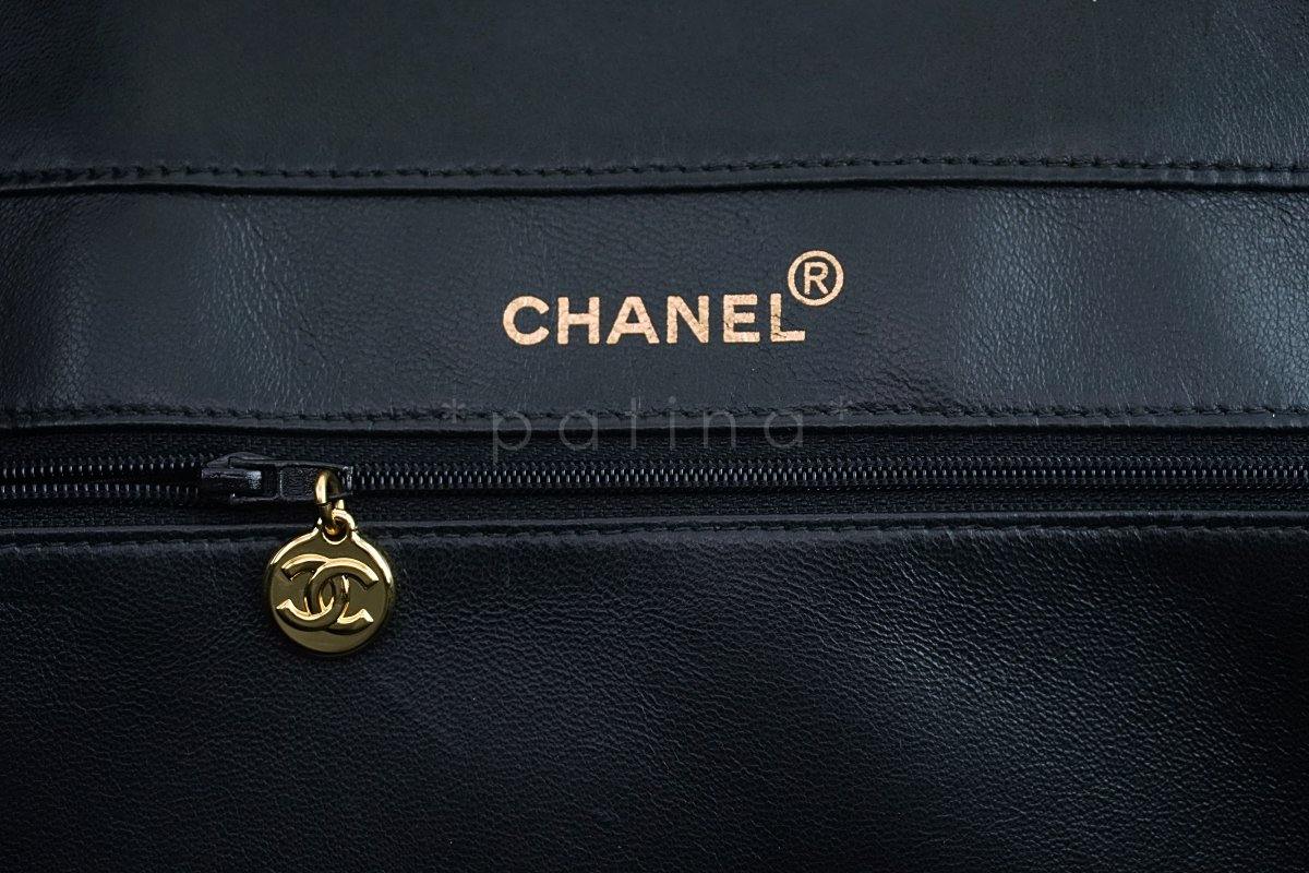 Chanel Black Vintage Patent Grand Shopper GST Tote Bag - Image 11