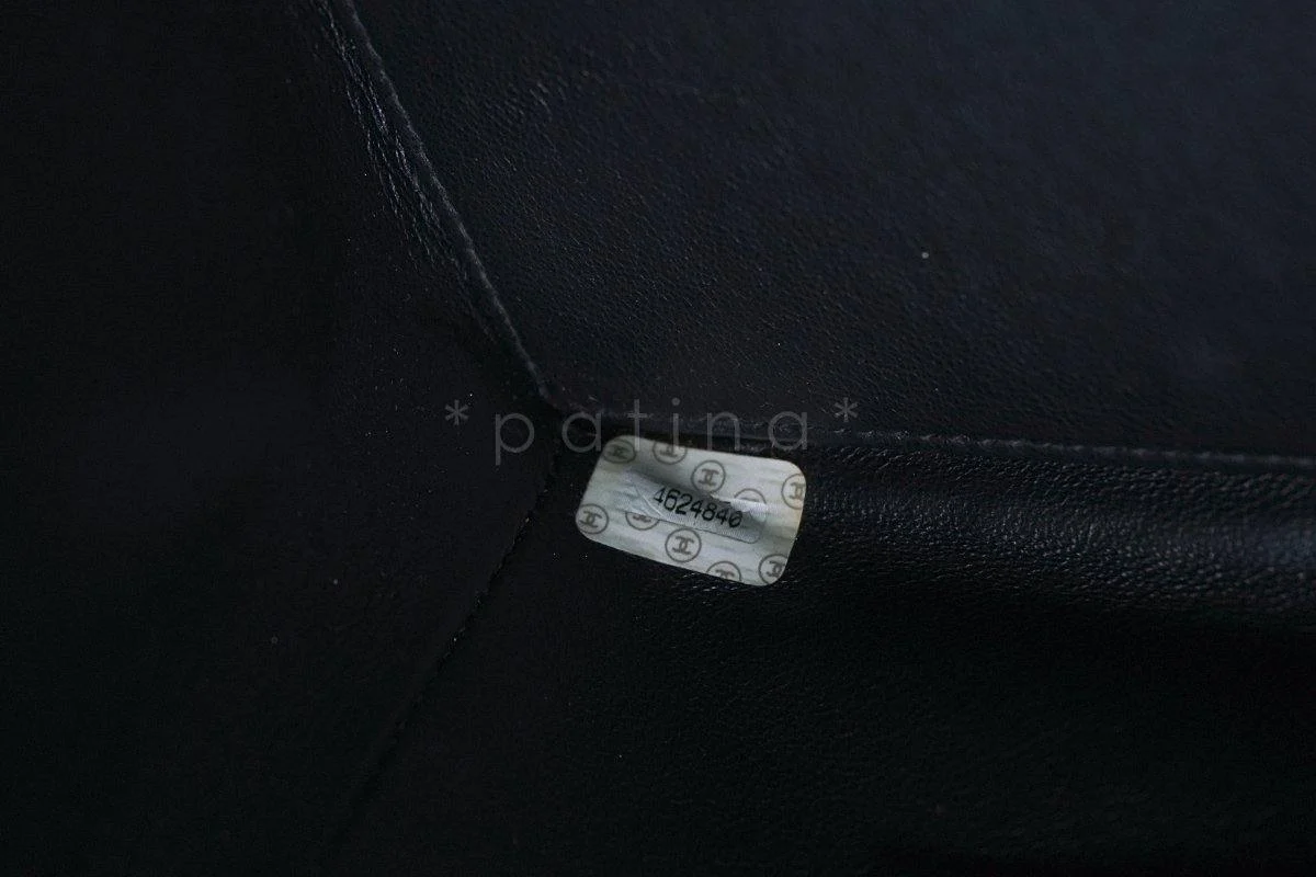 Chanel Black Vintage Patent Grand Shopper GST Tote Bag - Image 13