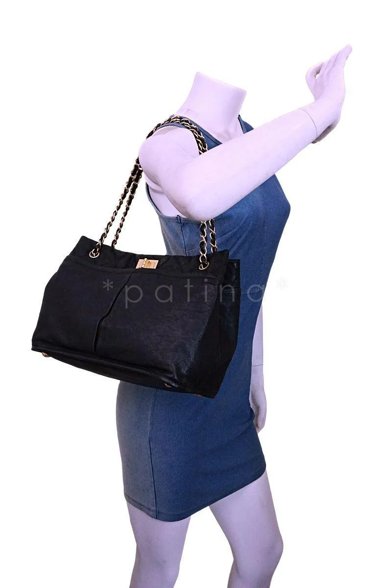 Chanel Black Washed Calfskin Pocket Reissue Tote Bag GHW - Image 11