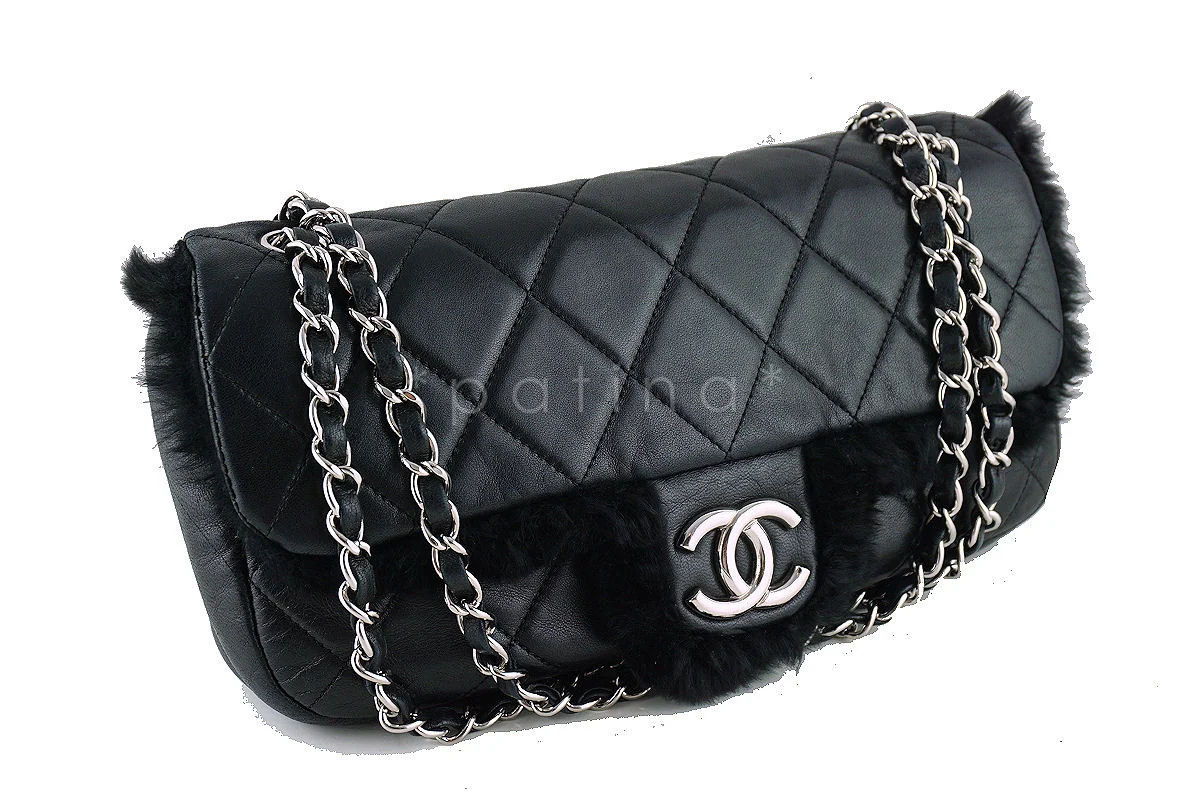 Chanel Classic Flap, Black Luxury Lambskin Fur 2.55 Bag - Image 2