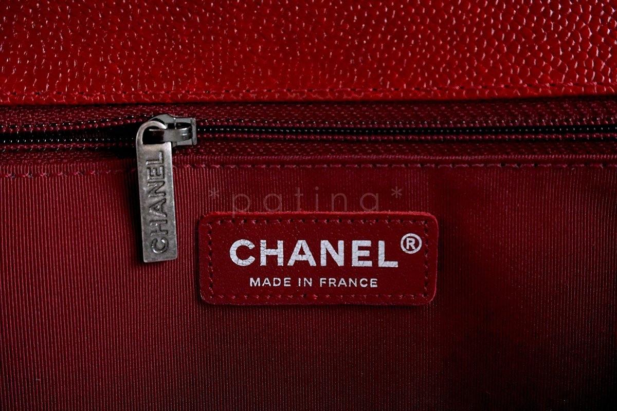 Chanel Dark Red Boy Classic Flap Medium Caviar Bag RHW - Image 10