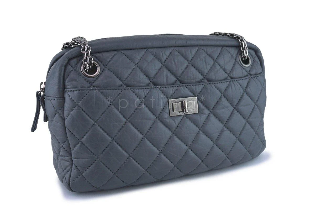 Chanel Gray Classic 2.55 Reissue Camera Case Bag - Image 3