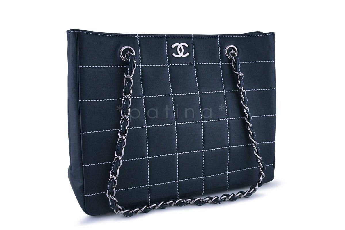 Chanel Navy Blue-Black Contrast Stitch Quilted Shopper Tote Bag - Image 2