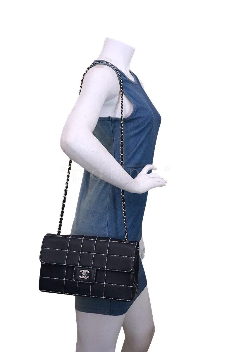 Chanel Navy Blue-Black Quilted Contrast Stitch Classic Flap Bag - Image 14